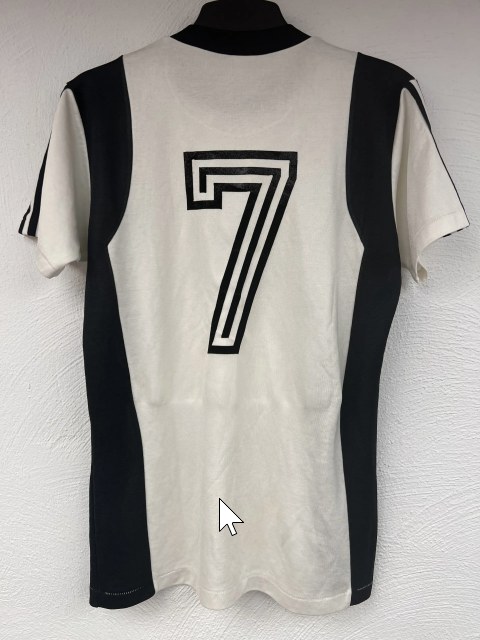 Grabowski Jürgen Trikot, Rückseite, 1976/77