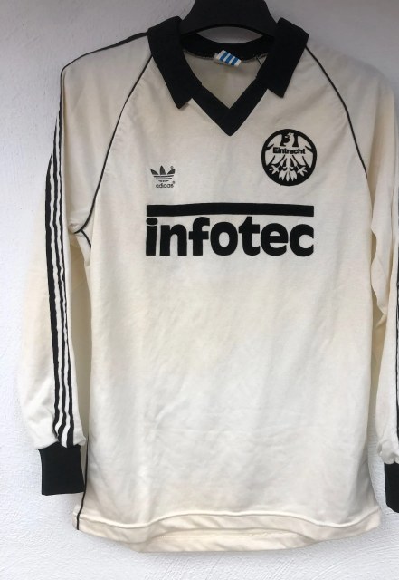 Auswärtstrikot 1981/82, Unbekannt