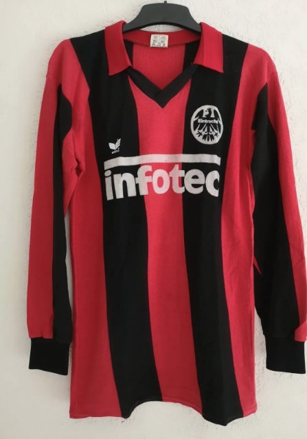 Heimtrikot 1981/82, Unbekannt