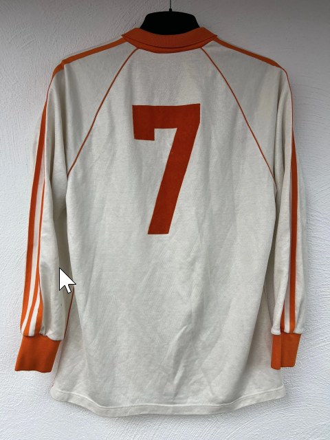 Falkenmayer Ralf Trikot, Rückseite, 1983/84