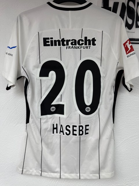 Hasebe Makoto Trikot, Rückseite, 2017/18