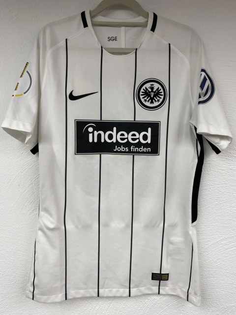 Hasebe Makoto Trikot, Vorderseite, 2017/18