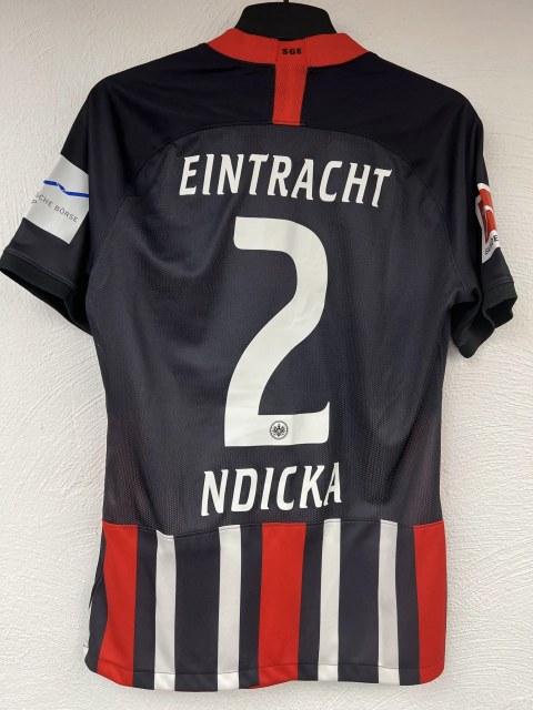 Ndicka Evan Trikot, Rückseite, 2019/20
