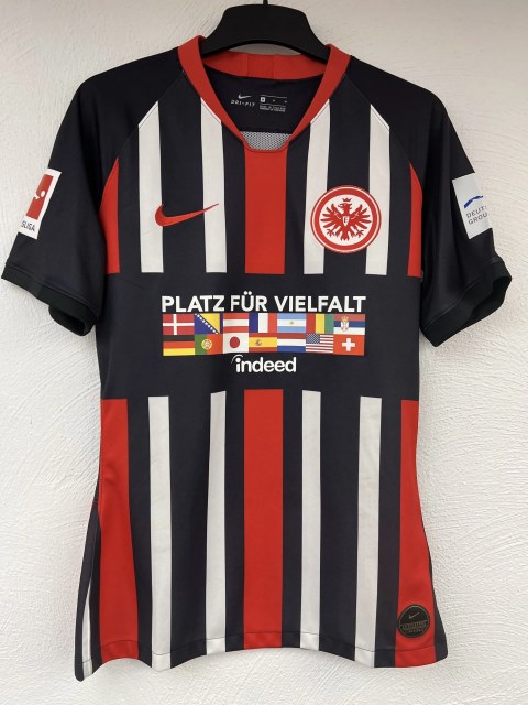 Ndicka Evan Trikot, Vorderseite, 2019/20
