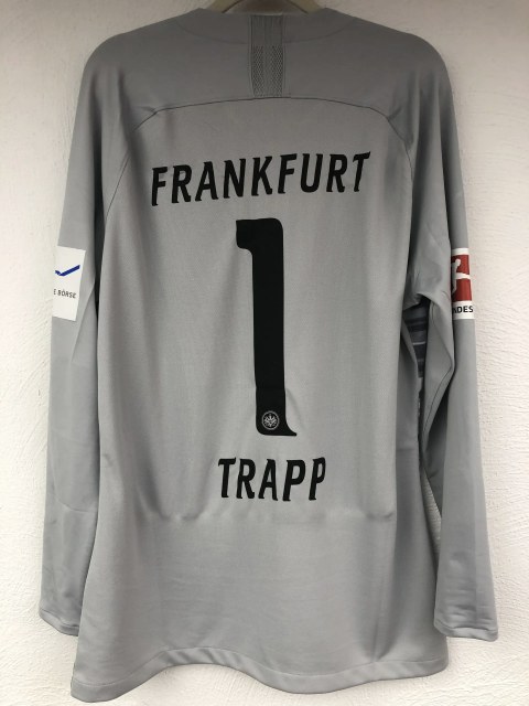 Trapp Kevin Trikot, Rückseite, 2019/20