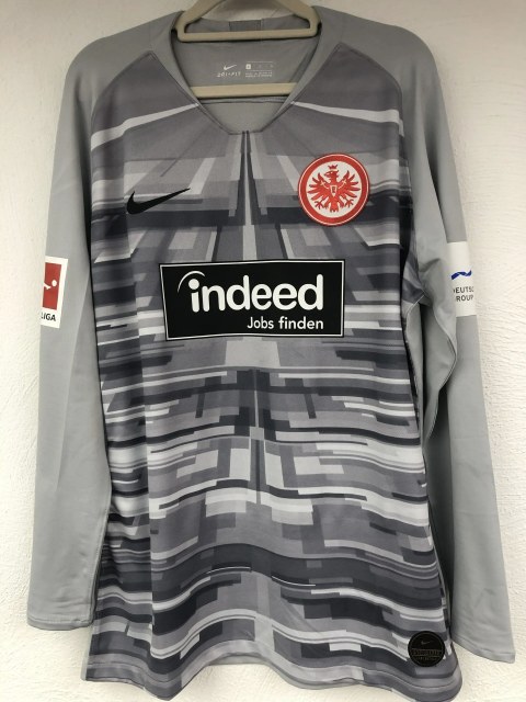 Trapp Kevin Trikot, Vorderseite, 2019/20