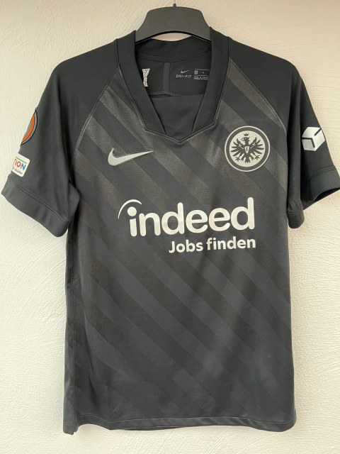 Durm Erik Trikot, Vorderseite, 2021/22
