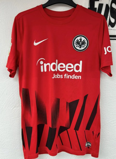Hasebe Makoto Trikot, Vorderseite, 2022/23