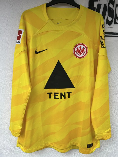 Trapp Kevin Trikot, Vorderseite, 2023/24