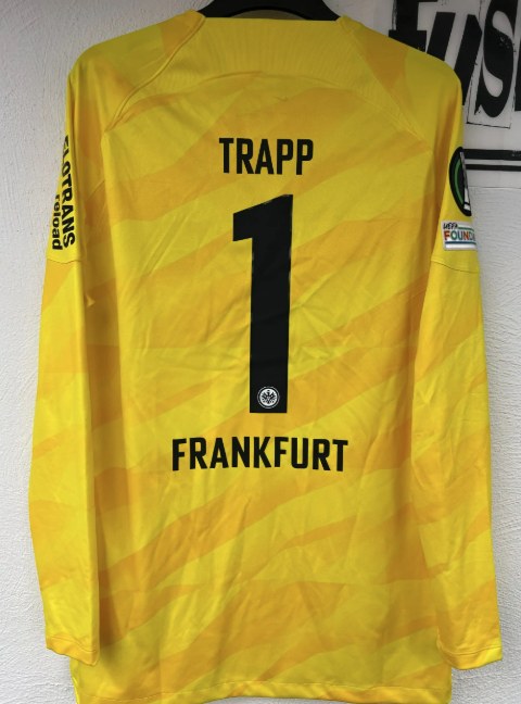 Trapp Kevin Trikot, Rückseite, 2023/24